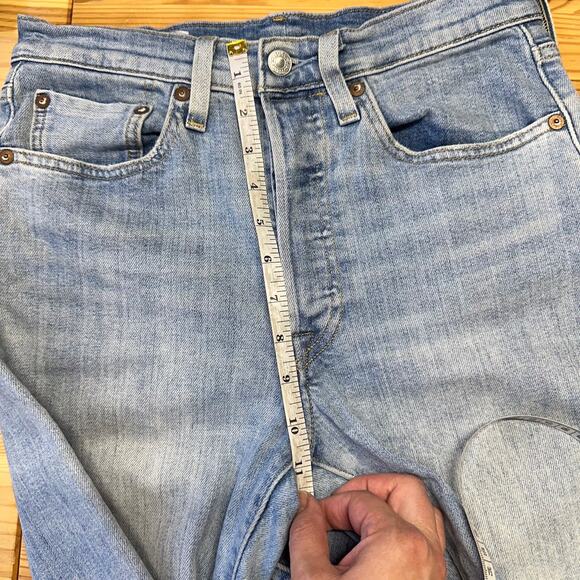 Levi's 501 Jeans Sz 26 Skinny Italian Selvedge Denim Heart Break High Light Wash - Picture 12 of 16